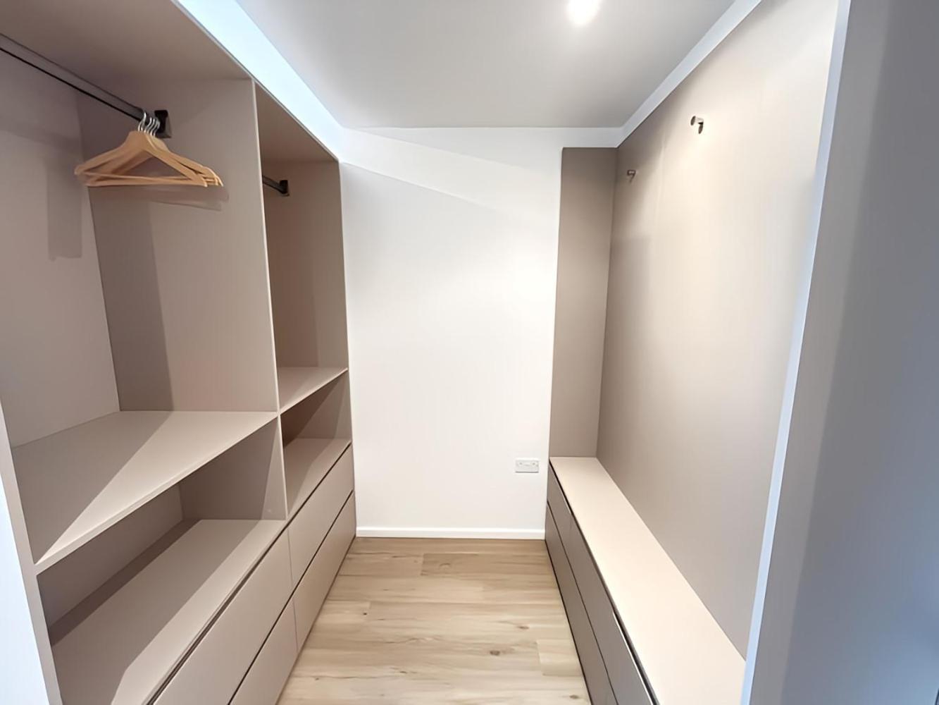 1Br Luxury Flat At Train Station - Long Stays Welcome - Just Ask มิลตันคีนส์ ภายนอก รูปภาพ